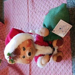 Collectible 1990 Annalee Bear Santa